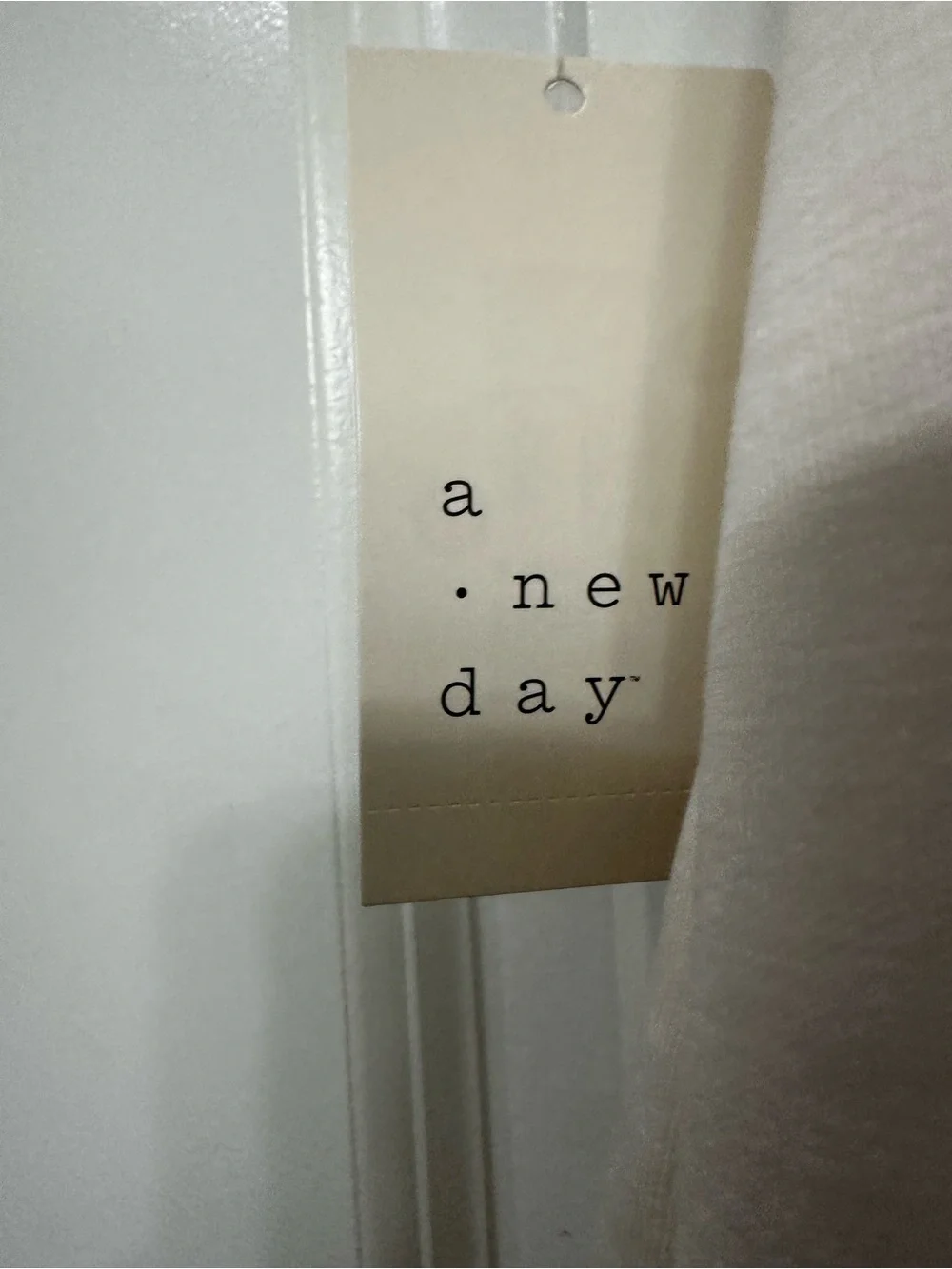A New Day (Target) Cream Sleeveless Romper Size M - Picture 3 of 5